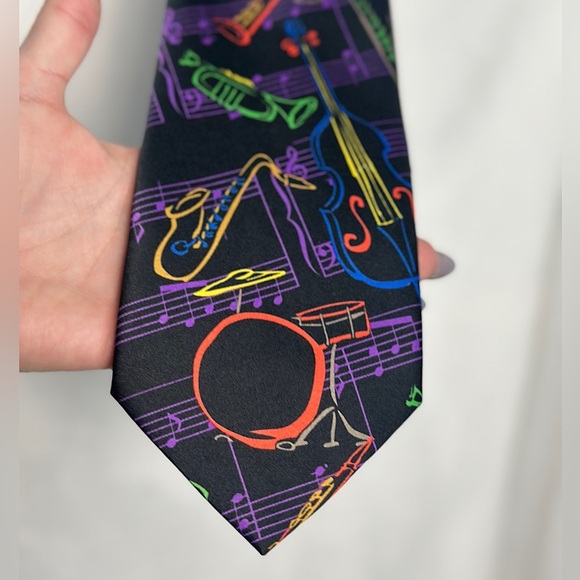 Three Rocker Necktie Company Music Band Instruments All Over Printed Mens Tie - Picture 3 of 17
